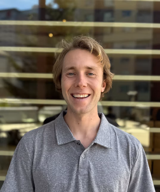 Lucas, Subsights co-founder